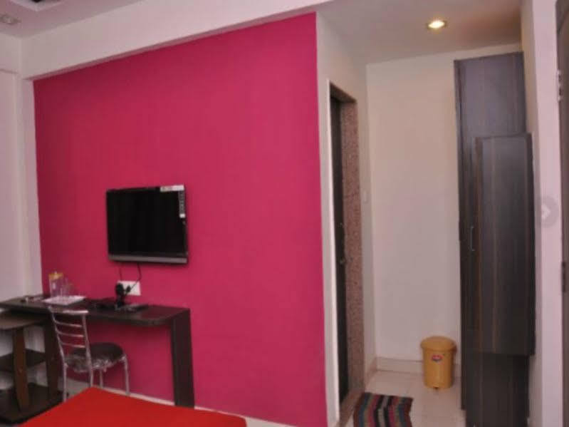 Hotel Alpine Pune Exterior foto